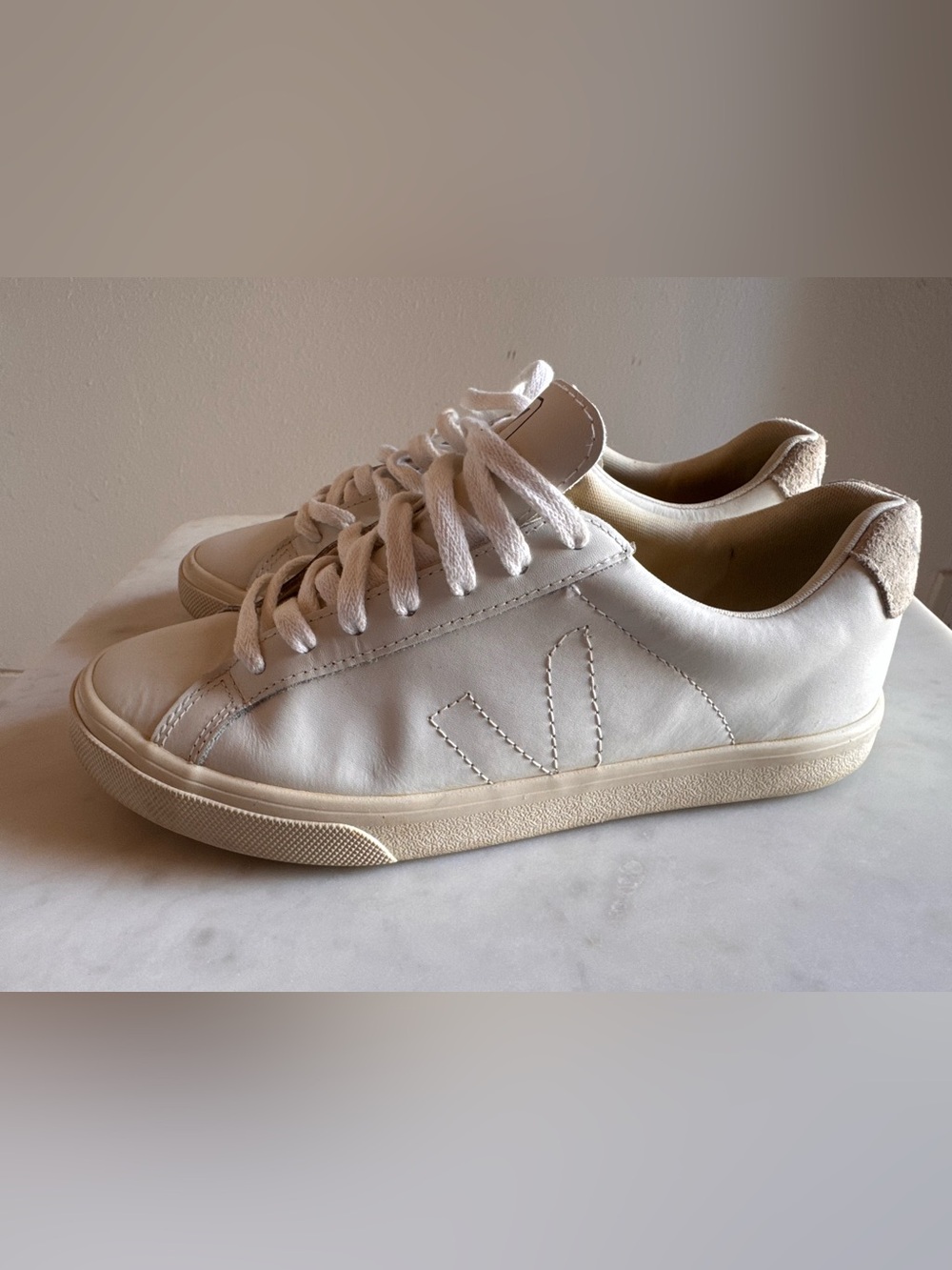 VEJA Esplar Leather Logo Sneakers White Leather Low-Top Women's Sz: 8